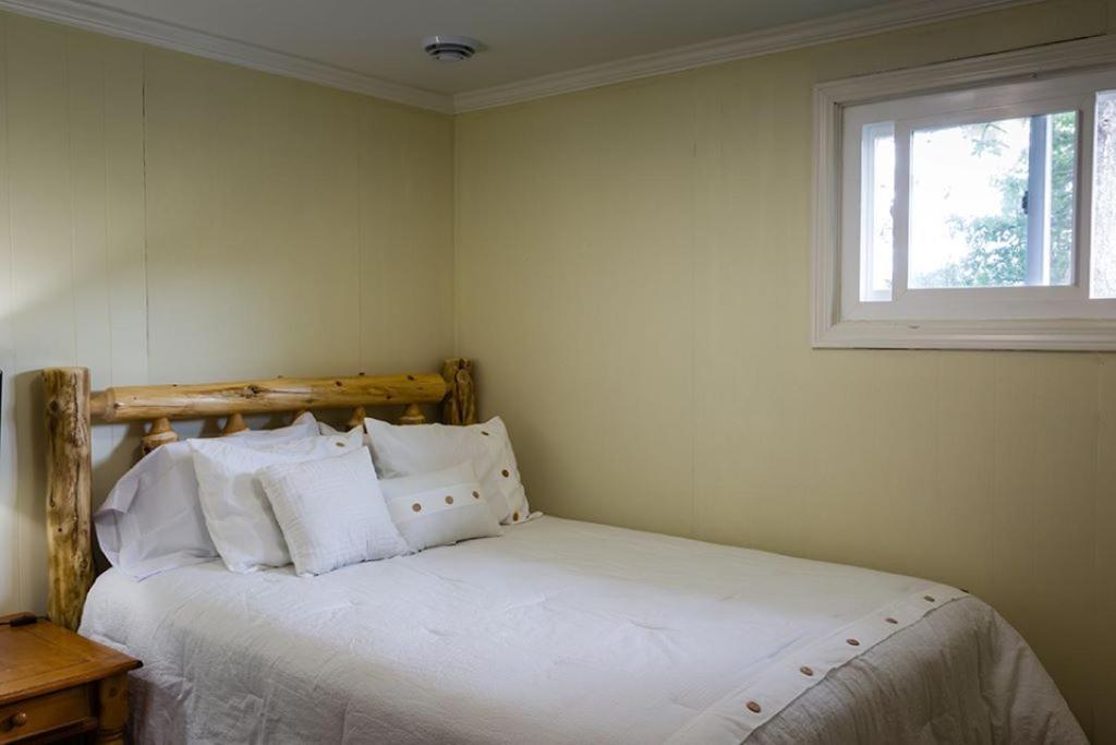 Elemental Resort Gwinn Екстер'єр фото